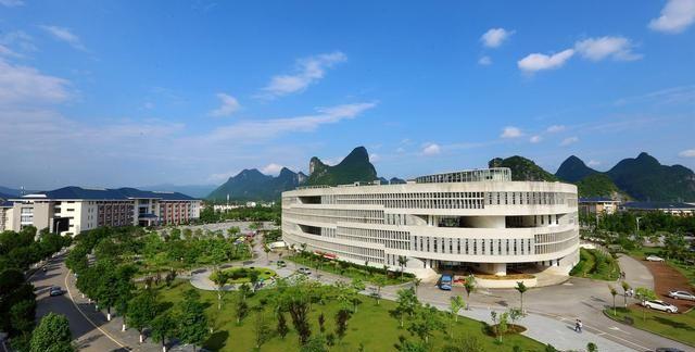 桂林电子科技大学成考